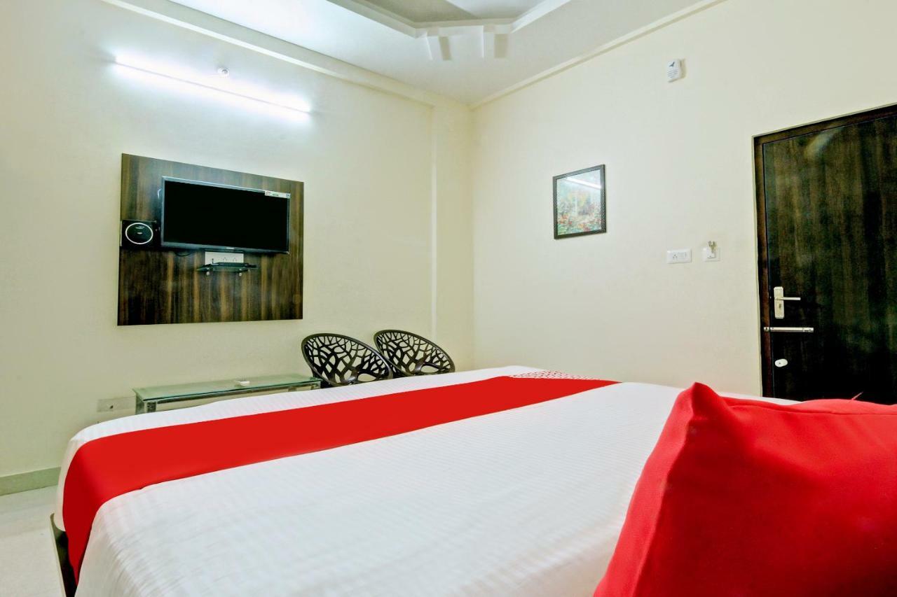 Oyo 29405 Leela Paradise Villa Hassan Bagian luar foto